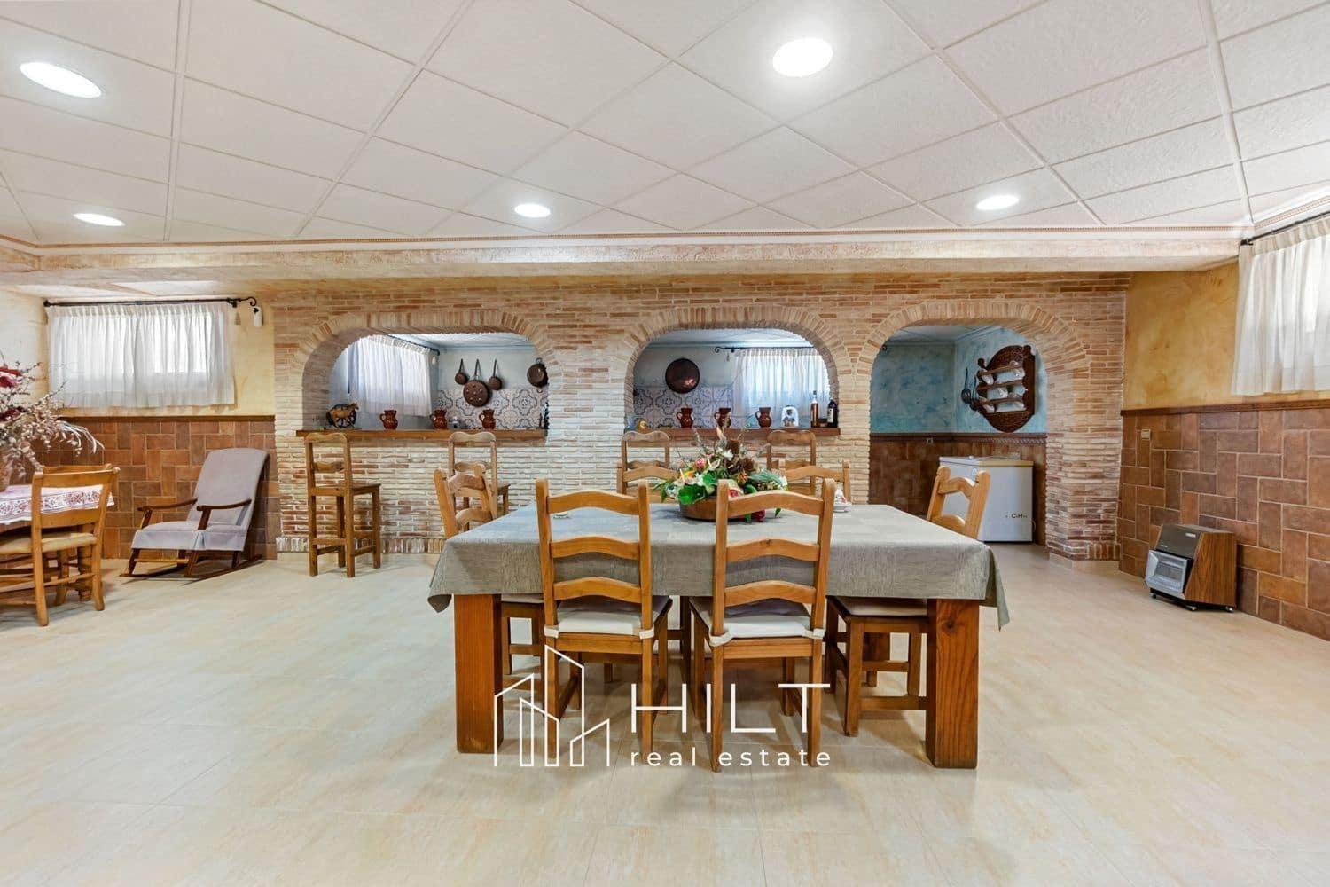 5 chambre Villa/Maison à vendre à Orihuela avec piscine garage - 649 999 € (Ref: 9570709)