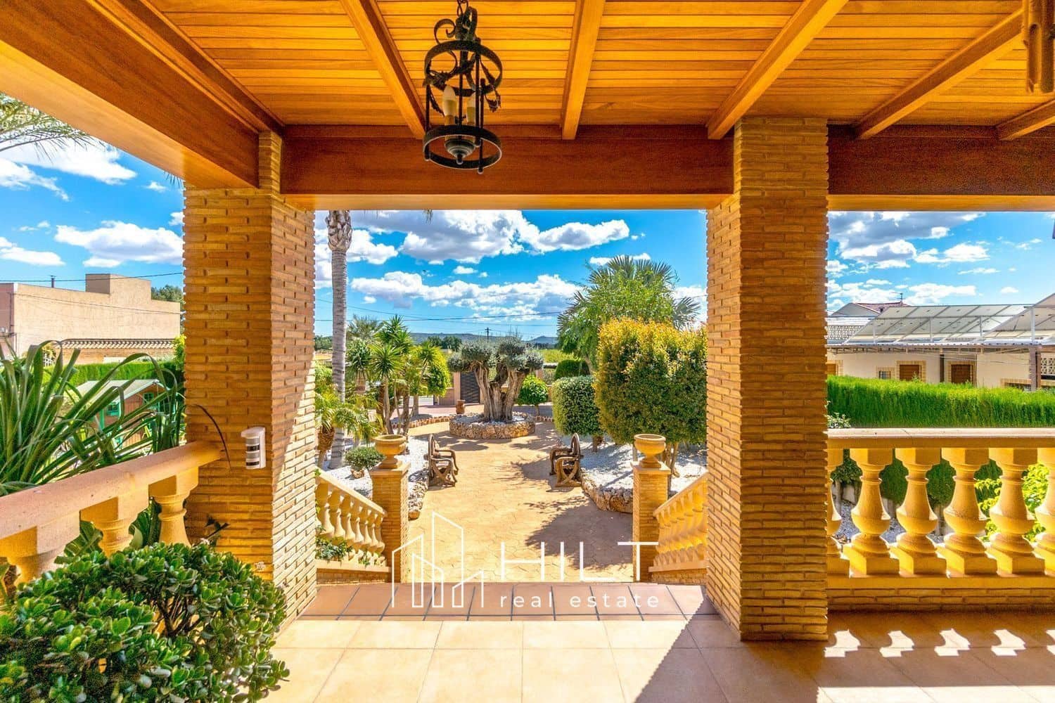 5 sovrum Villa till salu i Almoradi med pool garage - 649 999 € (Ref: 9570710)