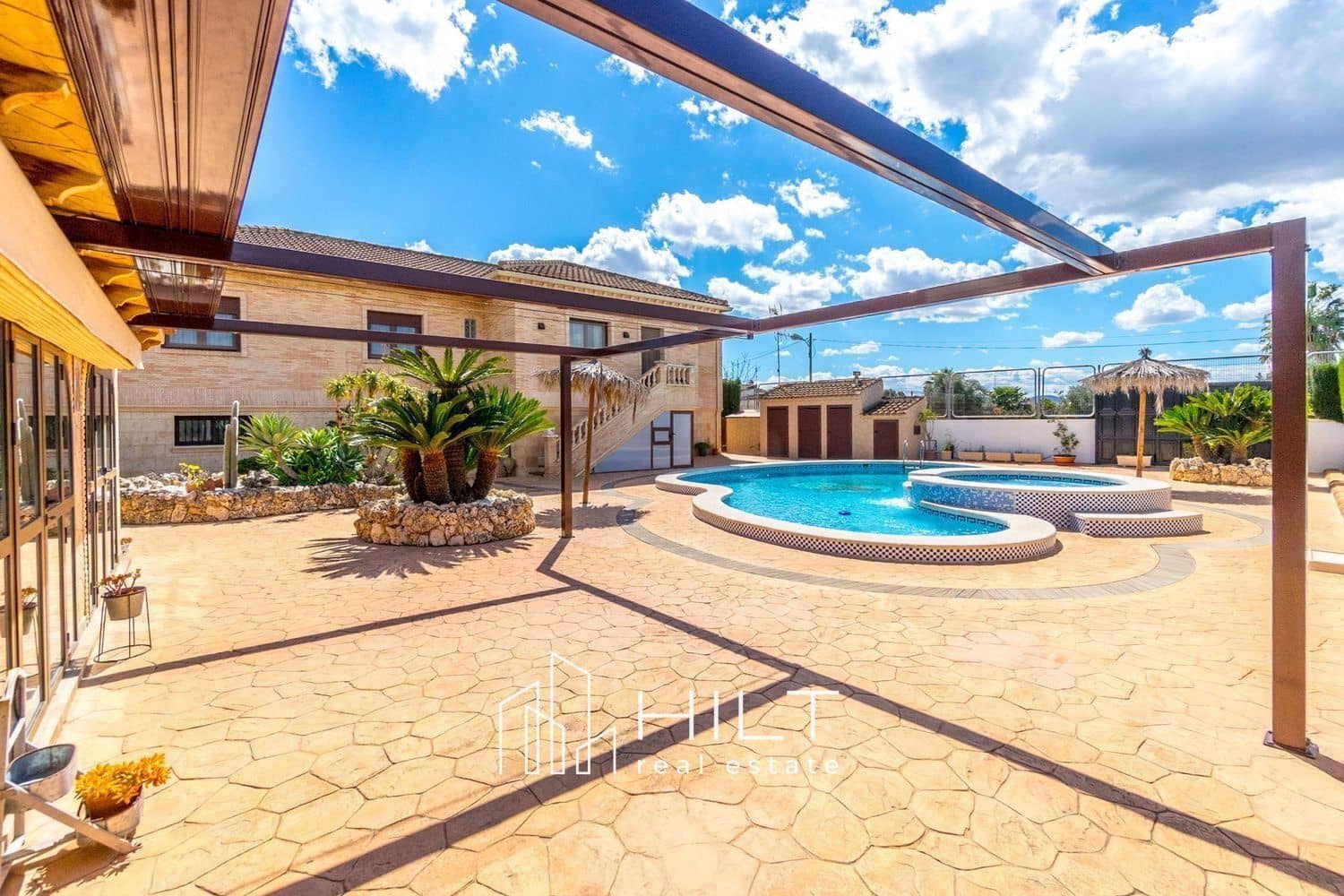 5 sovrum Villa till salu i Orihuela med pool garage - 649 999 € (Ref: 9570711)