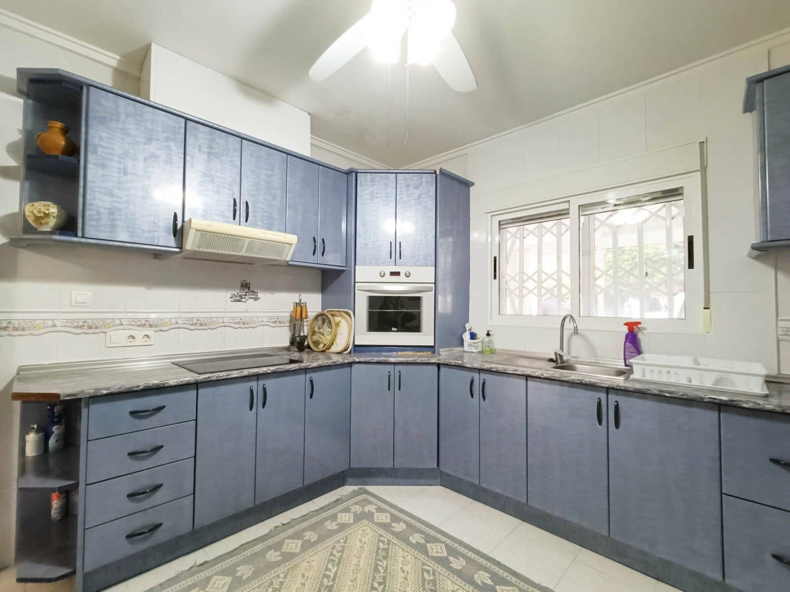 3 slaapkamer Villa te koop in Albatera met zwembad garage - € 259.950 (Ref: 9604603)