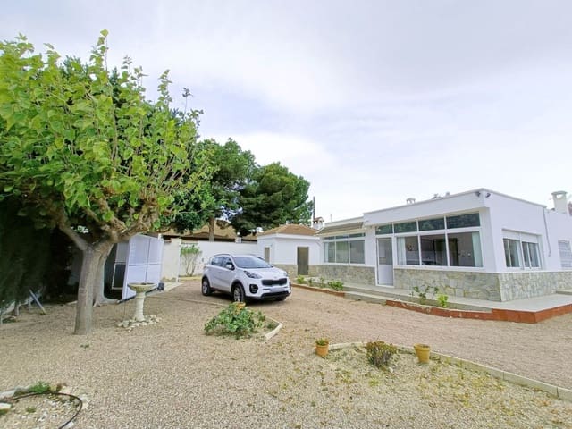 3 slaapkamer Villa te koop in Albatera met zwembad garage - € 259.950 (Ref: 9604603)