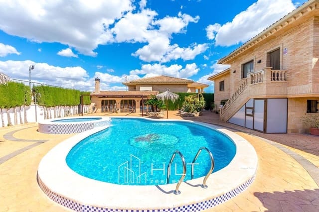 5 quarto Moradia para venda em Rafal com piscina garagem - 649 999 € (Ref: 9618998)