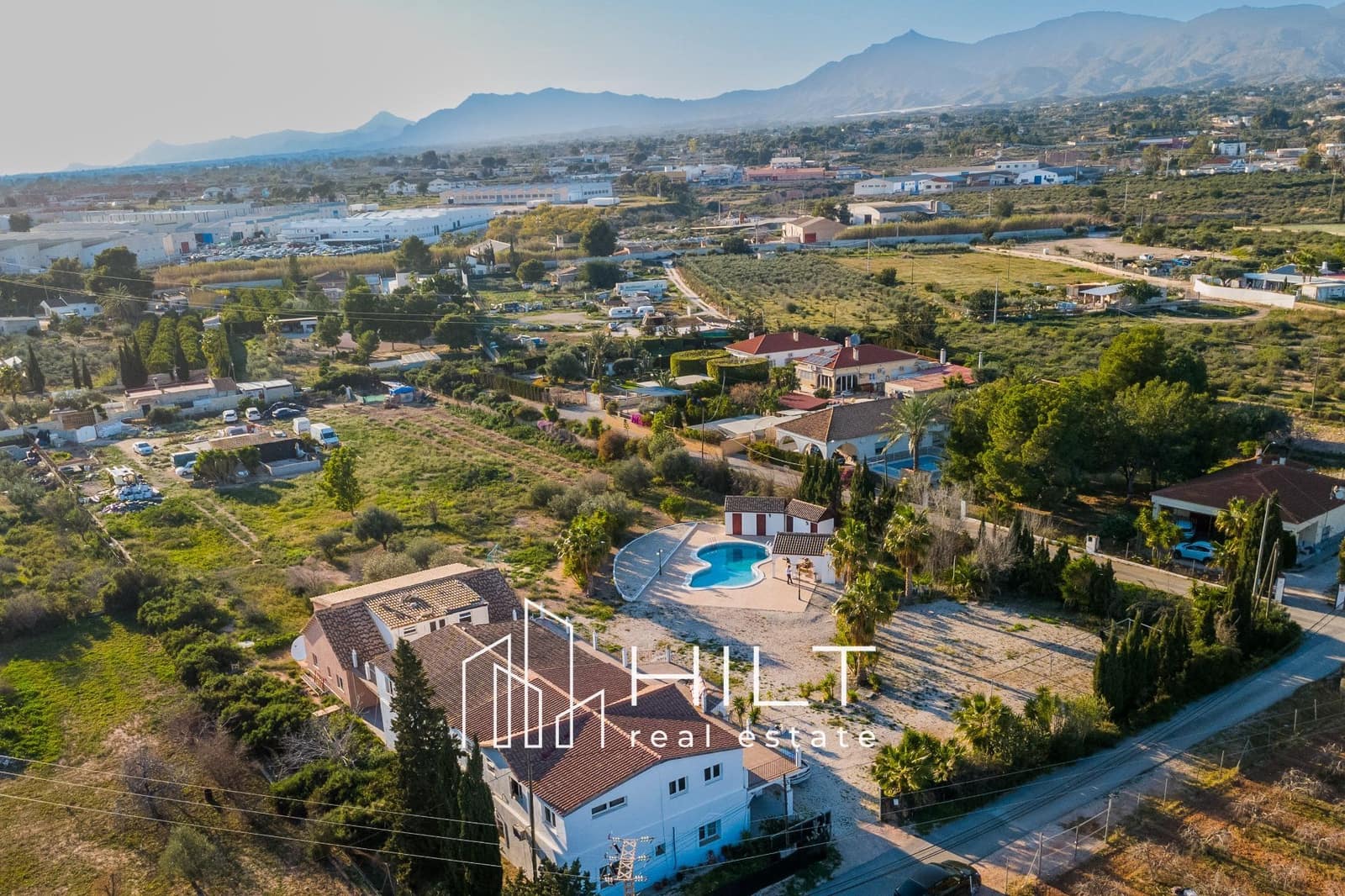 12 chambre Villa/Maison à vendre à Orihuela avec piscine garage - 574 998 € (Ref: 9647791)