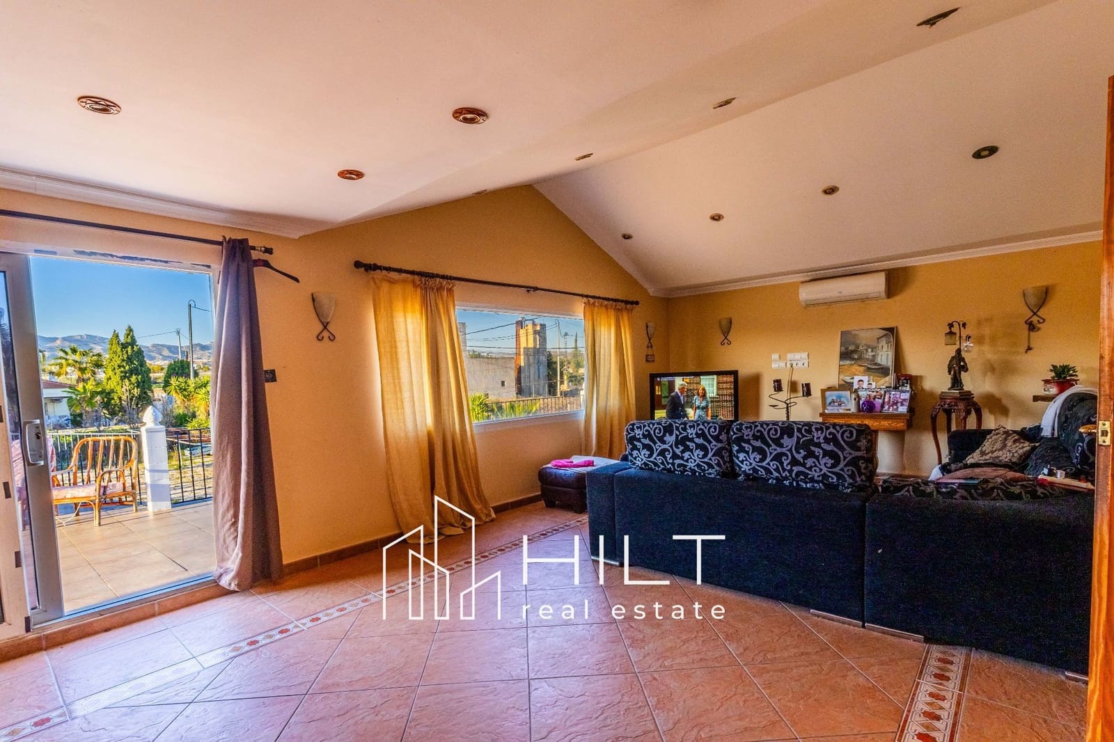 12 chambre Villa/Maison à vendre à Orihuela avec piscine garage - 574 998 € (Ref: 9647791)