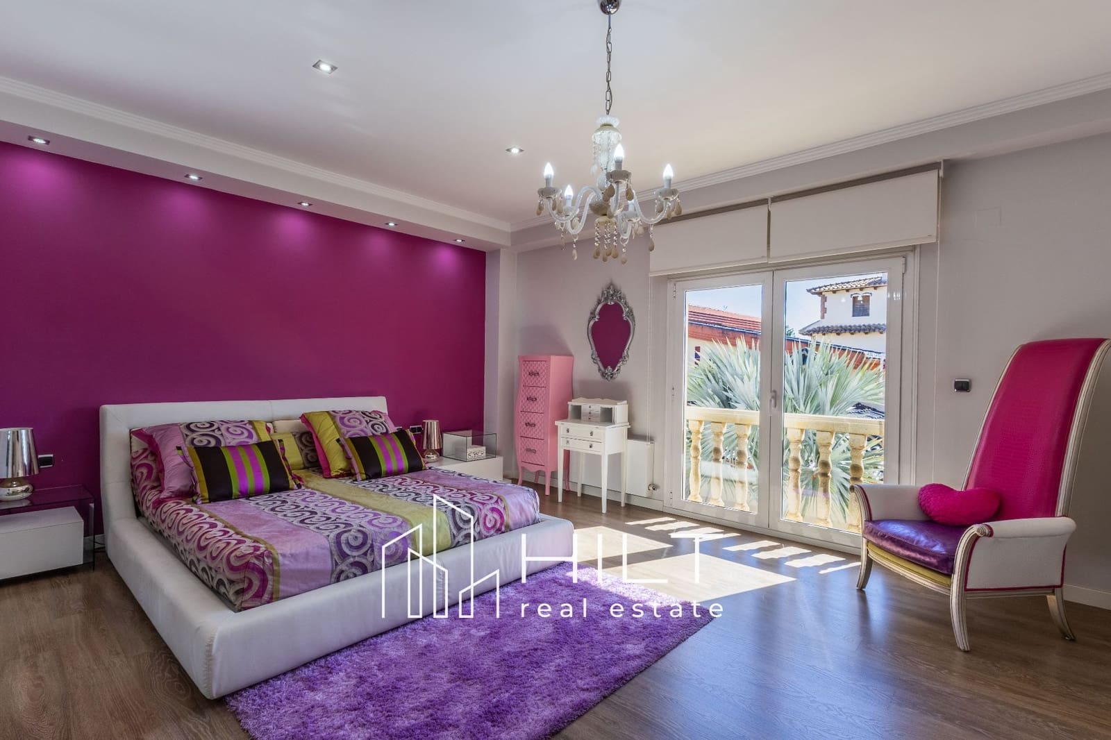 3 bedroom Villa for sale in Jacarilla with pool garage - € 1,199,999 (Ref: 9690075)