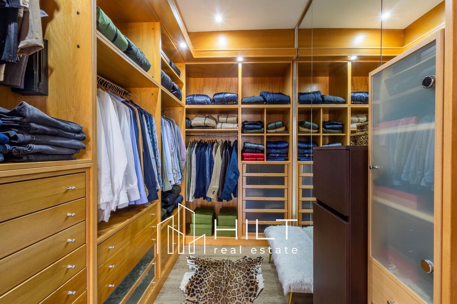 3 bedroom Villa for sale in Torremendo with pool garage - € 1,199,999 (Ref: 9690076)