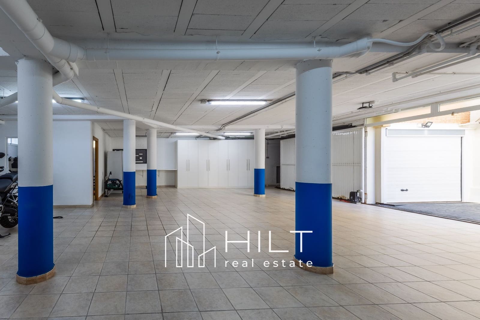 3 bedroom Villa for sale in Torremendo with pool garage - € 1,199,999 (Ref: 9690076)