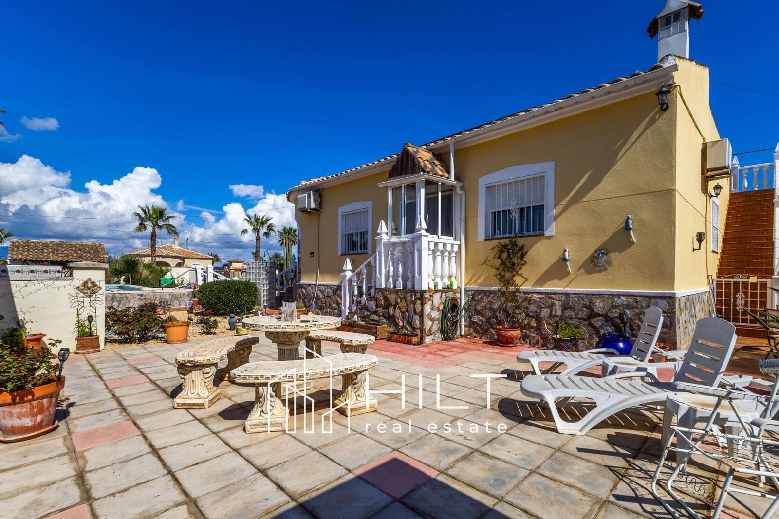 3 soveværelse Villa til salg i Catral med swimmingpool garage - € 364.999 (Ref: 9690077)