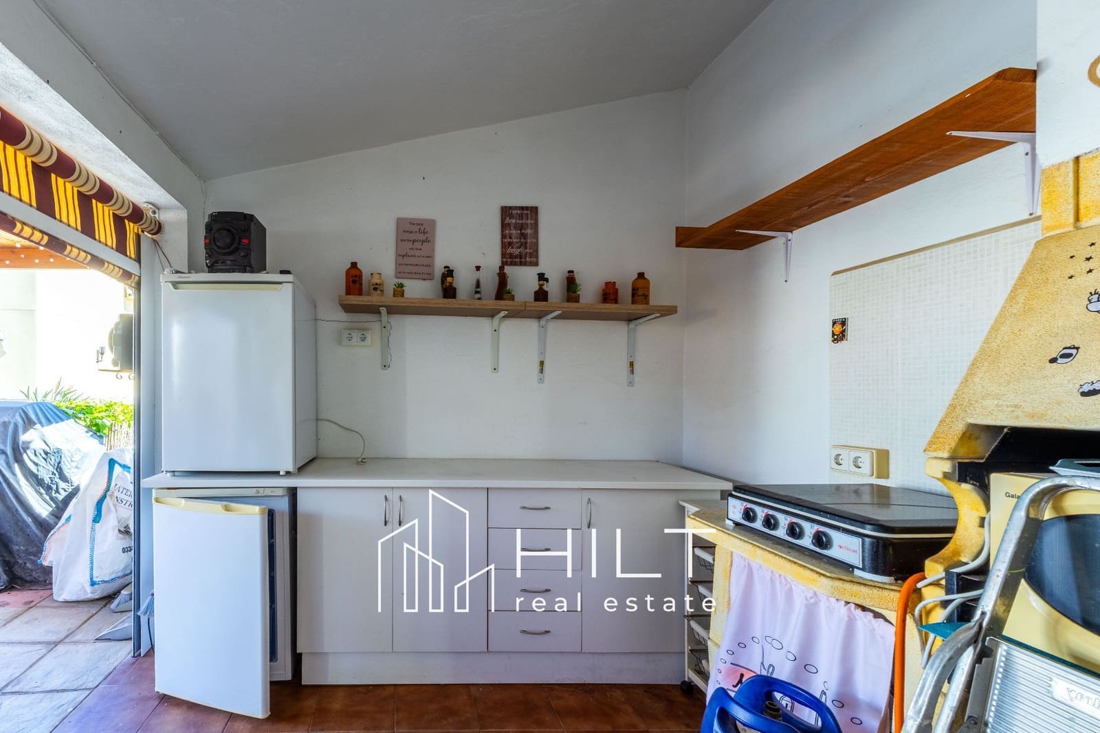 3 soveværelse Villa til salg i Catral med swimmingpool garage - € 364.999 (Ref: 9690077)