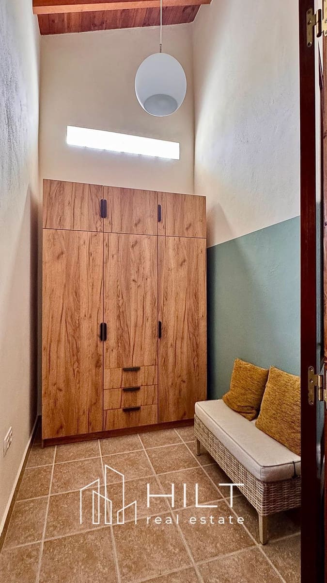 Chalet de 3 habitaciones en Pinoso en venta con piscina garaje - 449.900 € (Ref: 9698174)