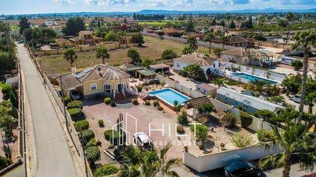 3 bedroom Villa for sale in Almoradí with pool garage - € 364,999 (Ref: 9735218)