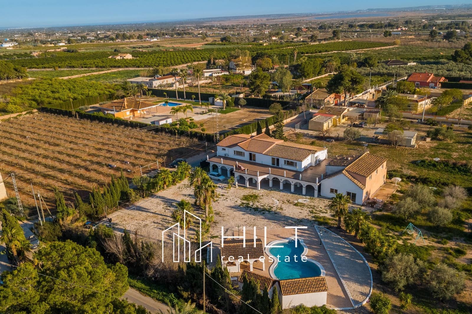 12 soveværelse Villa til salg i Elche / Elx med swimmingpool garage - € 574.998 (Ref: 9735222)