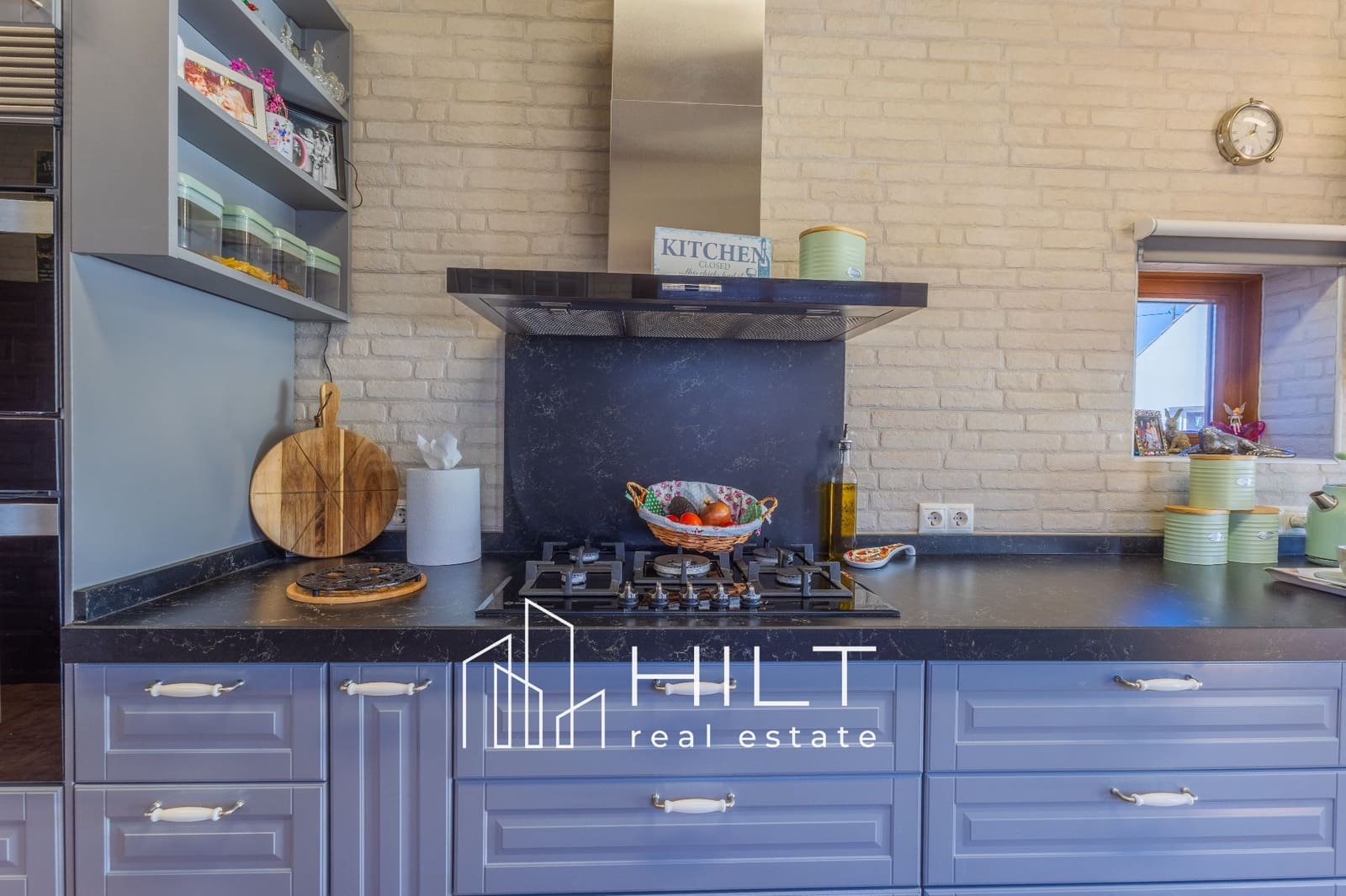 5 bedroom Villa for sale in Almoradi with pool garage - € 594,999 (Ref: 9735223)