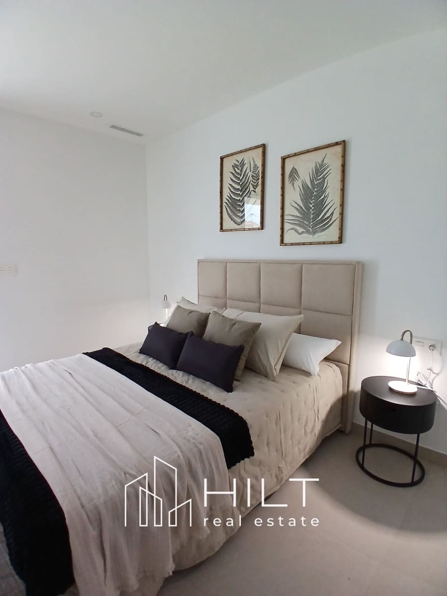 3 quarto Moradia para venda em Bigastro com piscina garagem - 326 999 € (Ref: 9735224)