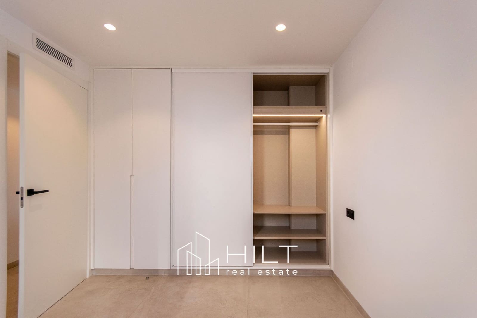 3 Zimmer Villa zu verkaufen in Torrevieja mit Garage - 544.999 € (Ref: 9741516)