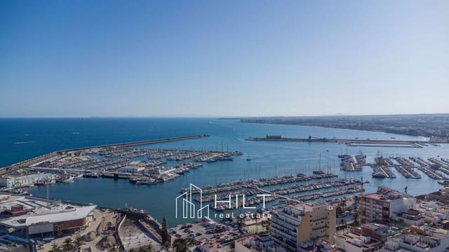 3 quarto Moradia para venda em Torrevieja com garagem - 544 999 € (Ref: 9741516)