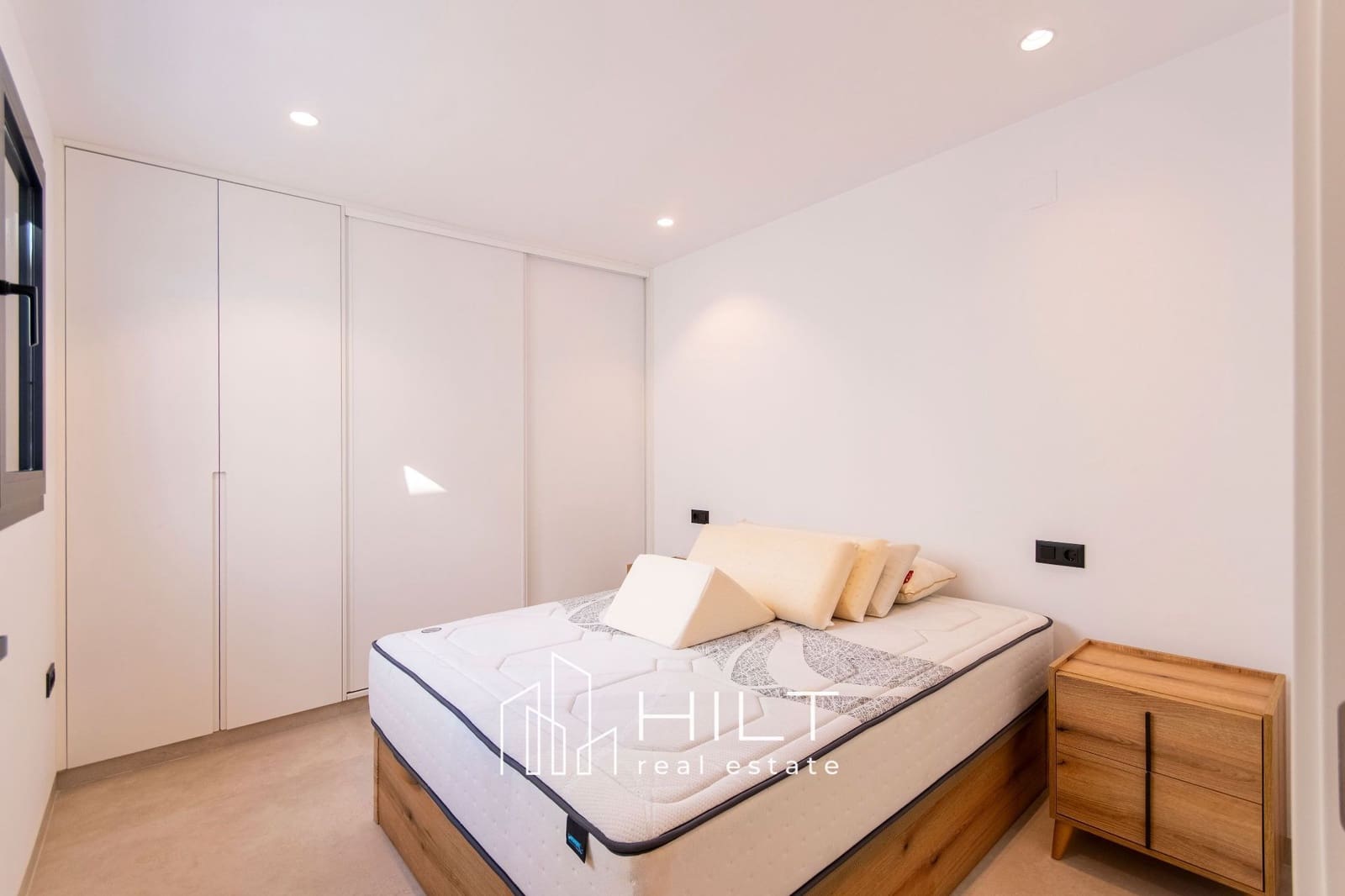 Ático de 3 habitaciones en Torrevieja en venta con garaje - 544.999 € (Ref: 9741522)