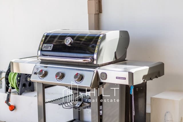 4 makuuhuone Huvila myytävänä paikassa Fortuna mukana uima-altaan 
autotalli - 354 999 € (Ref: 9763512)