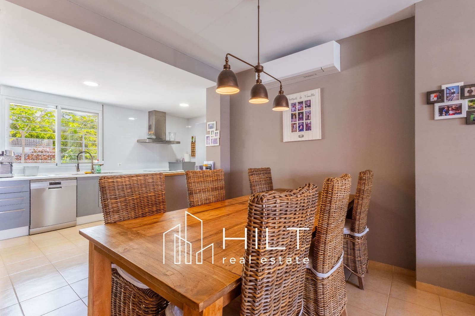 4 makuuhuone Huvila myytävänä paikassa Fortuna mukana uima-altaan 
autotalli - 354 999 € (Ref: 9763512)