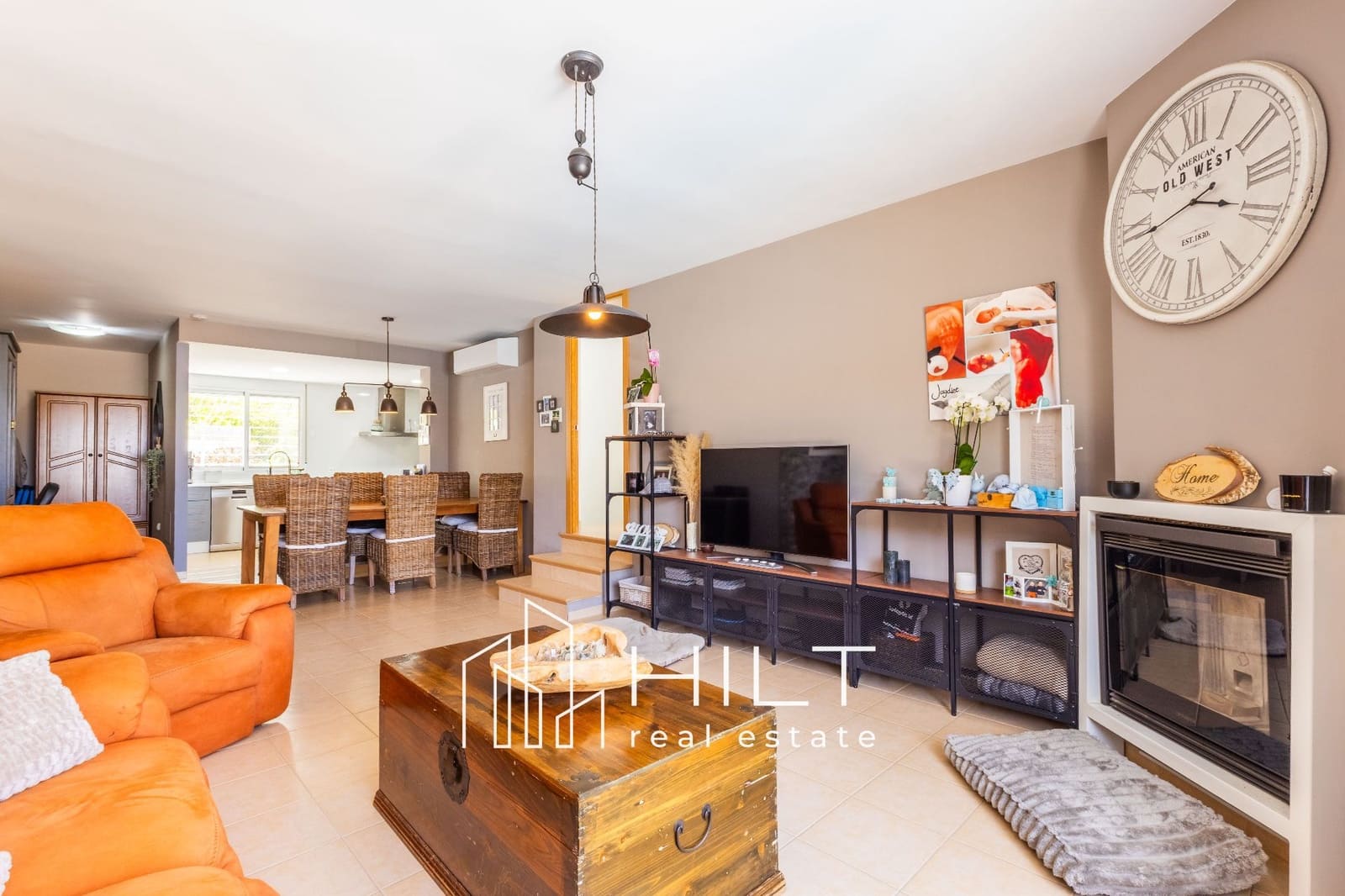 4 makuuhuone Huvila myytävänä paikassa Fortuna mukana uima-altaan 
autotalli - 354 999 € (Ref: 9763512)