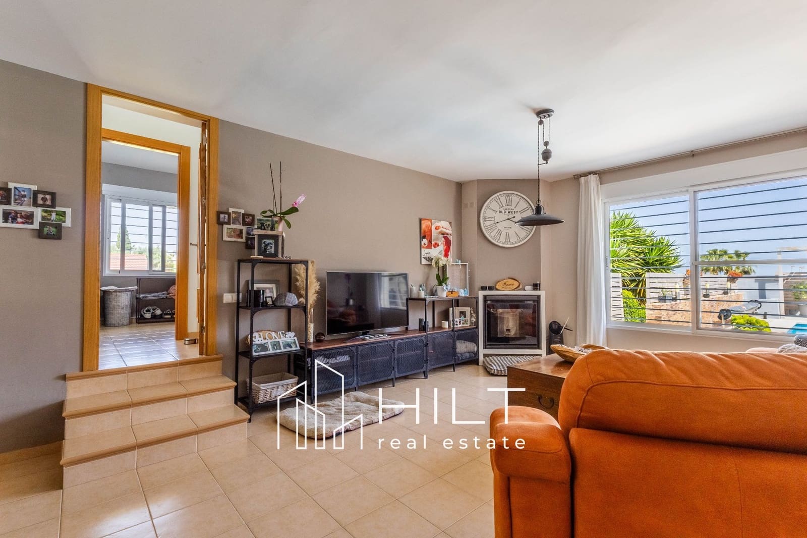 4 makuuhuone Huvila myytävänä paikassa Fortuna mukana uima-altaan 
autotalli - 354 999 € (Ref: 9763512)