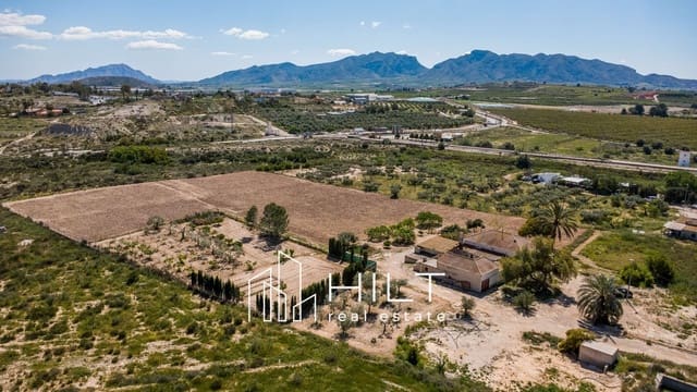 4 sypialnia Willa na sprzedaż w Fortuna z garażem - 294 999 € (Ref: 9790294)