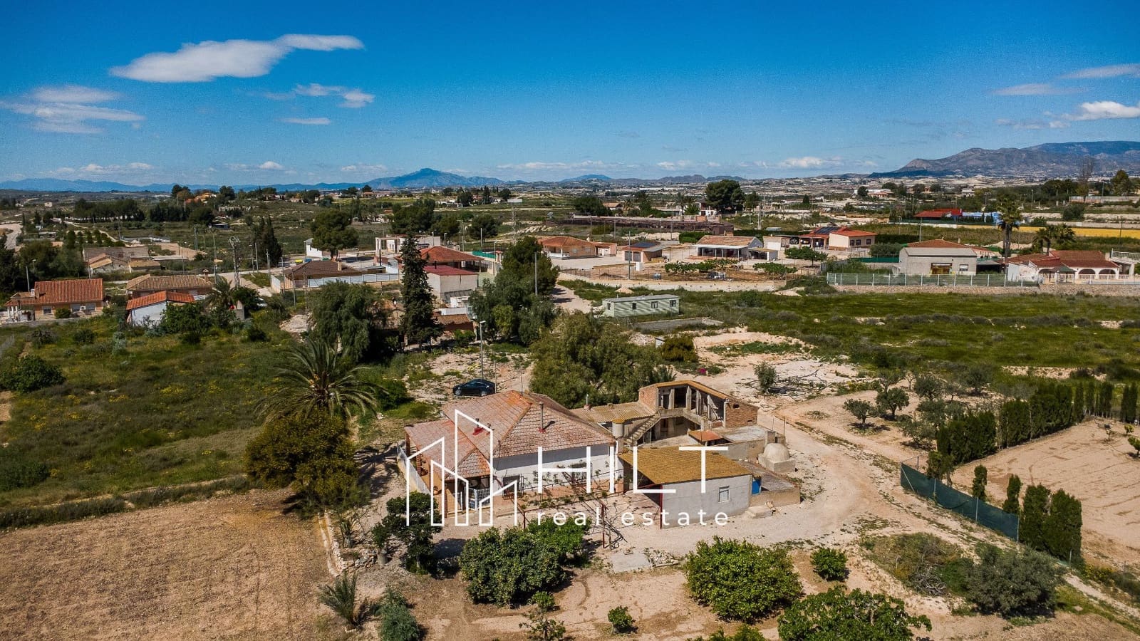 4 sovrum Villa till salu i Orihuela med garage - 294 999 € (Ref: 9813017)
