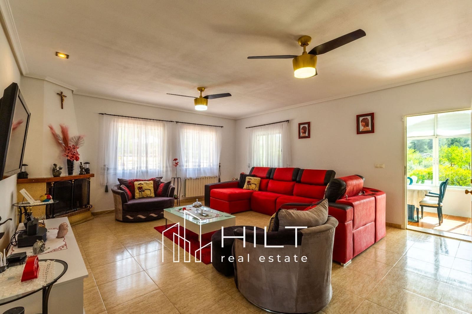 3 bedroom Villa for sale in Hondon de las Nieves with pool garage - € 394,999 (Ref: 9813019)