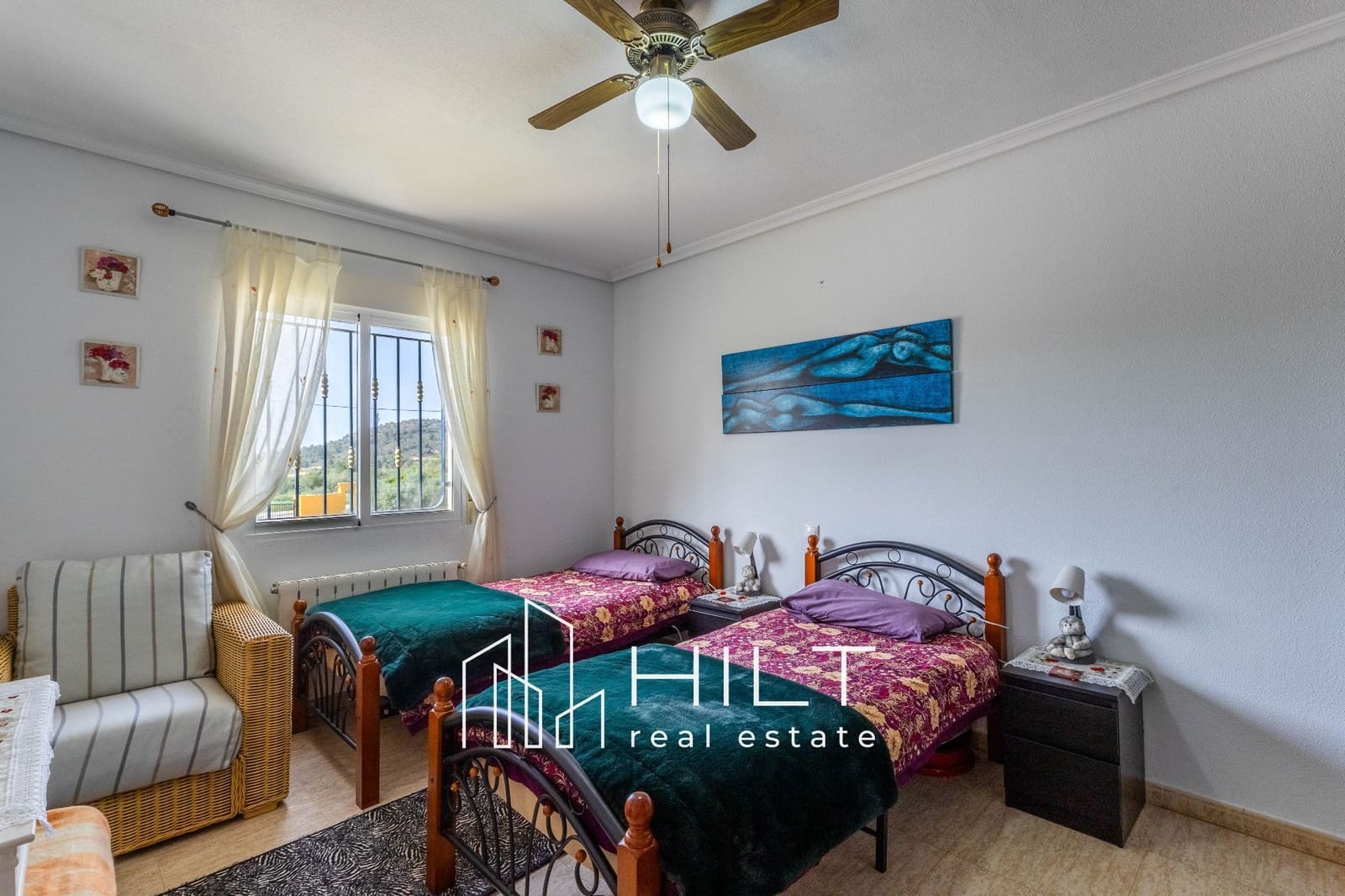 3 bedroom Villa for sale in Hondon de las Nieves with pool garage - € 394,999 (Ref: 9813019)