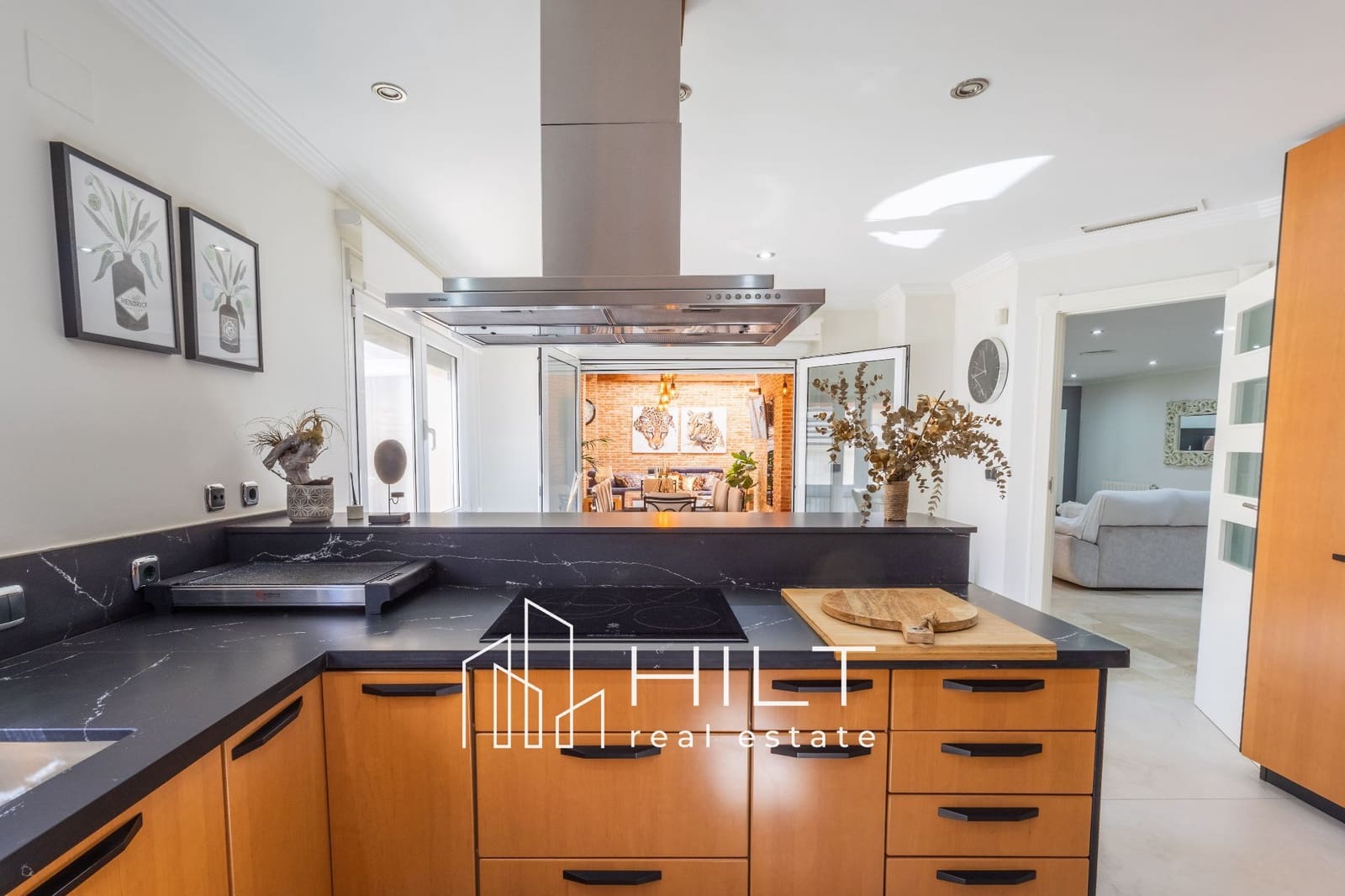 Chalet de 3 habitaciones en Algorfa en venta con piscina garaje - 1.199.999 € (Ref: 9813025)