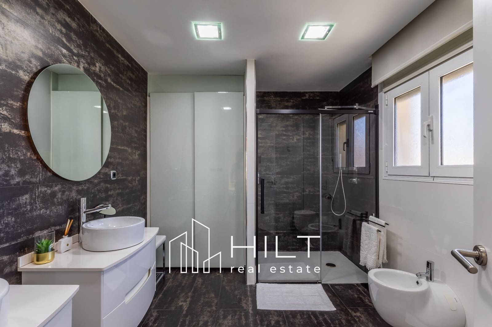Chalet de 3 habitaciones en Algorfa en venta con piscina garaje - 1.199.999 € (Ref: 9813025)