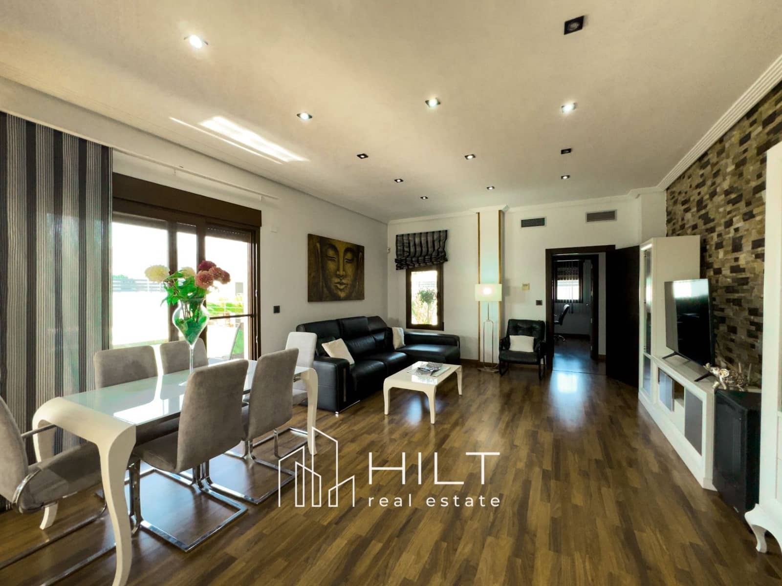 4 bedroom Villa for sale in Almoradi with pool garage - € 429,999 (Ref: 9813027)