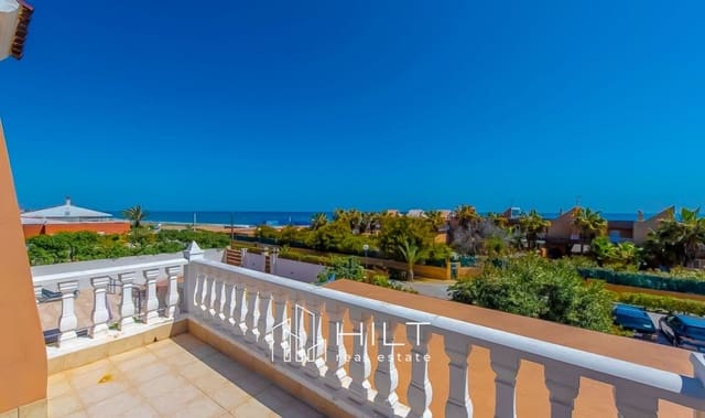 6 chambre Villa/Maison à vendre à Torrevieja avec piscine garage - 949 999 € (Ref: 9813030)