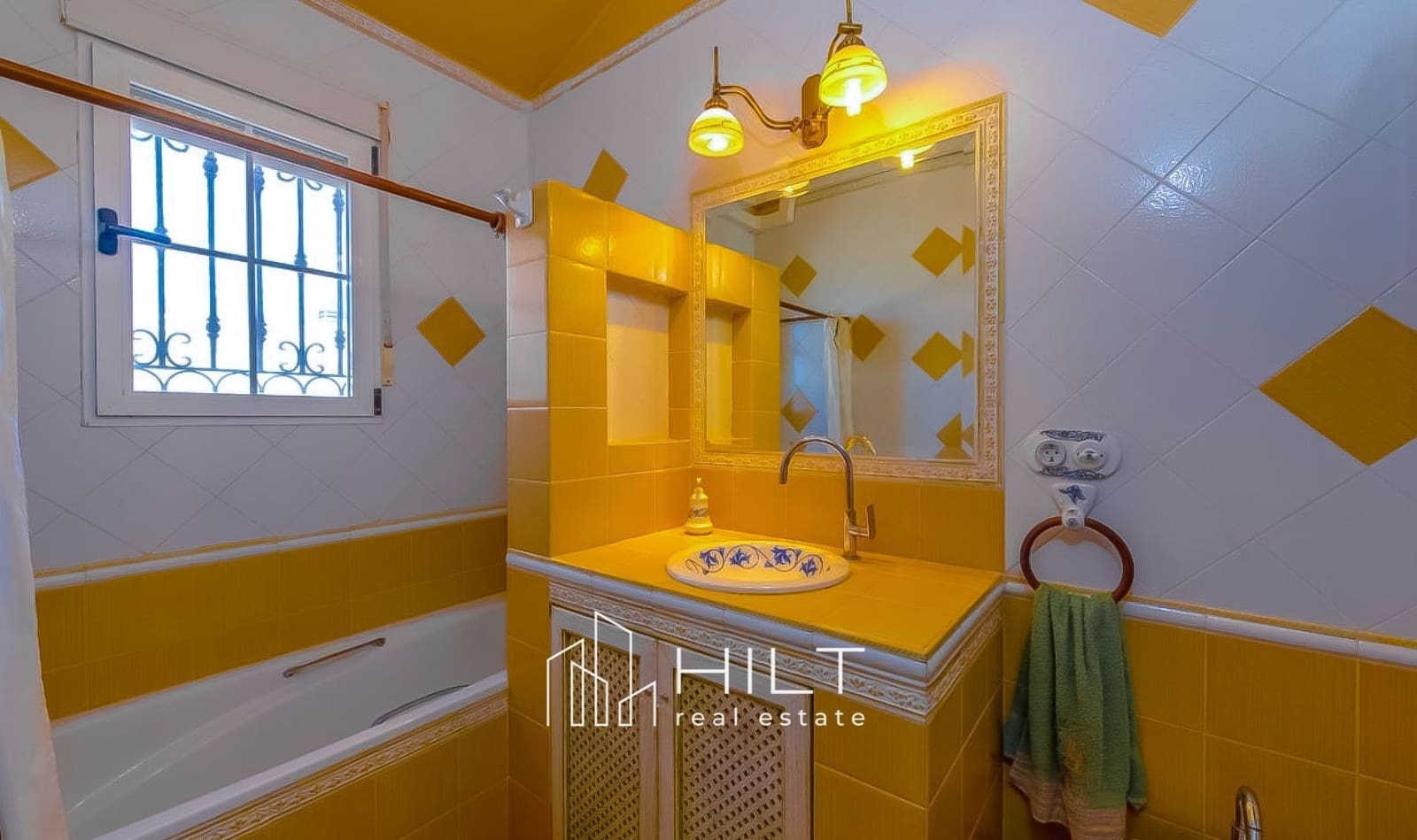 6 chambre Villa/Maison à vendre à Torrevieja avec piscine garage - 949 999 € (Ref: 9813030)