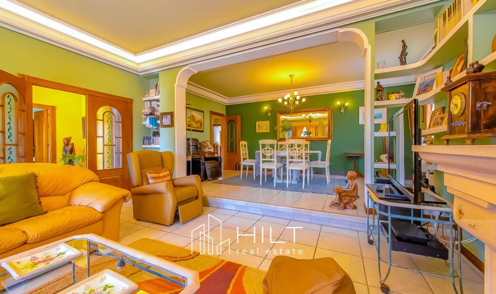 6 chambre Villa/Maison à vendre à Torrevieja avec piscine garage - 949 999 € (Ref: 9813030)