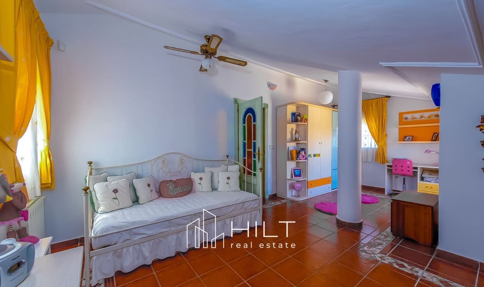 6 chambre Villa/Maison à vendre à Torrevieja avec piscine garage - 949 999 € (Ref: 9813030)