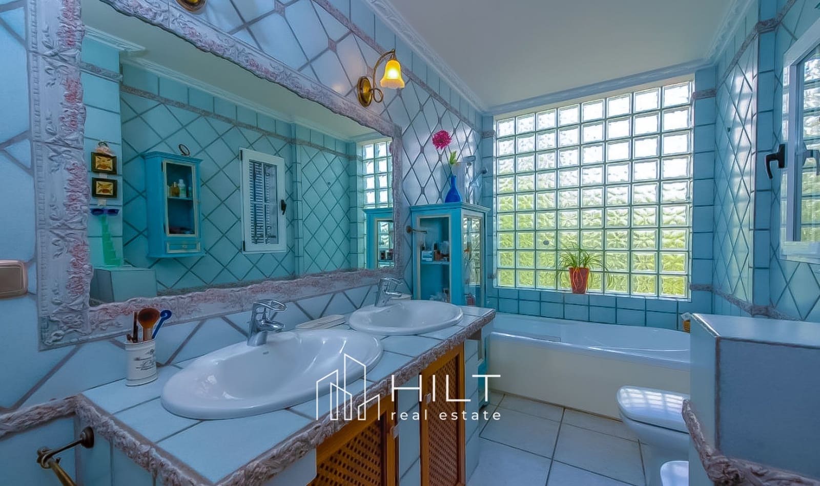 6 chambre Villa/Maison à vendre à Torrevieja avec piscine garage - 949 999 € (Ref: 9813030)
