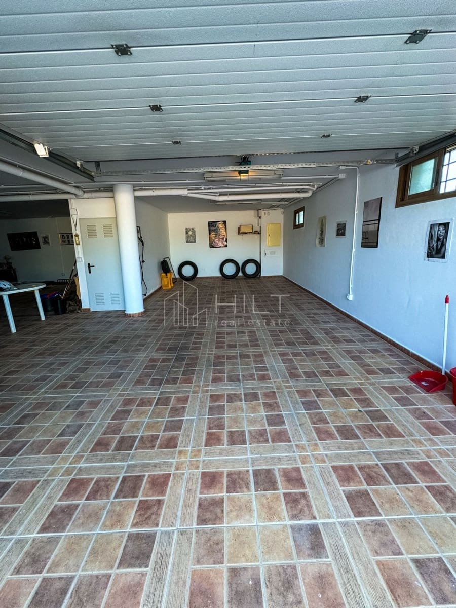 5 soveværelse Villa til salg i Algorfa med swimmingpool garage - € 850.000 (Ref: 9813031)