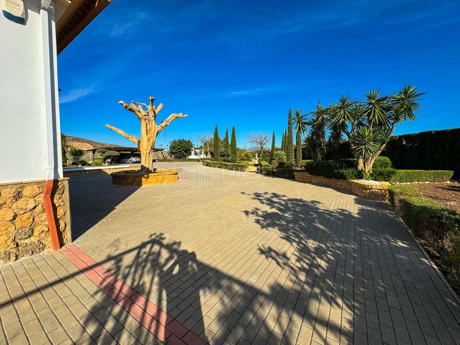 5 soveværelse Villa til salg i Algorfa med swimmingpool garage - € 850.000 (Ref: 9813031)