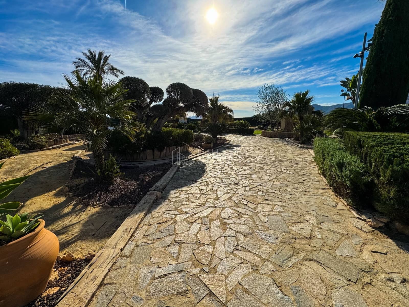 5 soveværelse Villa til salg i Algorfa med swimmingpool garage - € 850.000 (Ref: 9813031)