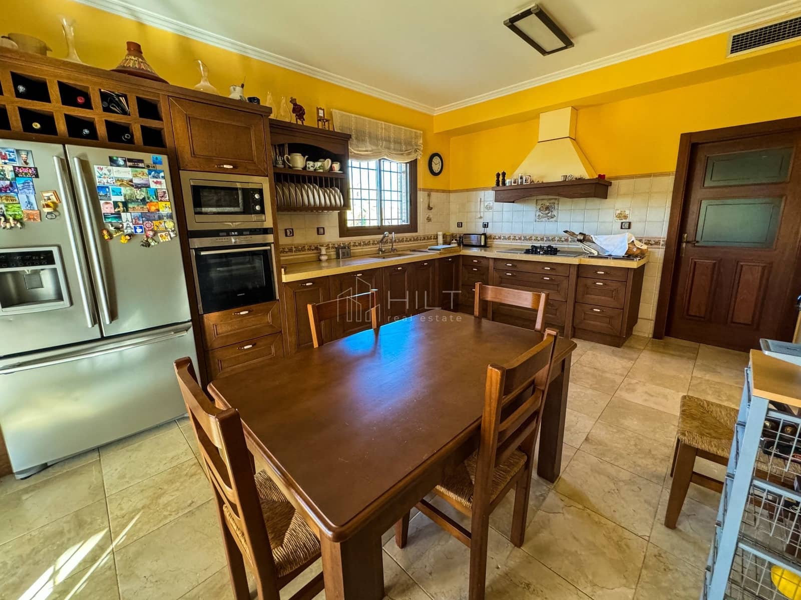 5 bedroom Villa for sale in Almoradi with pool garage - € 850,000 (Ref: 9813032)