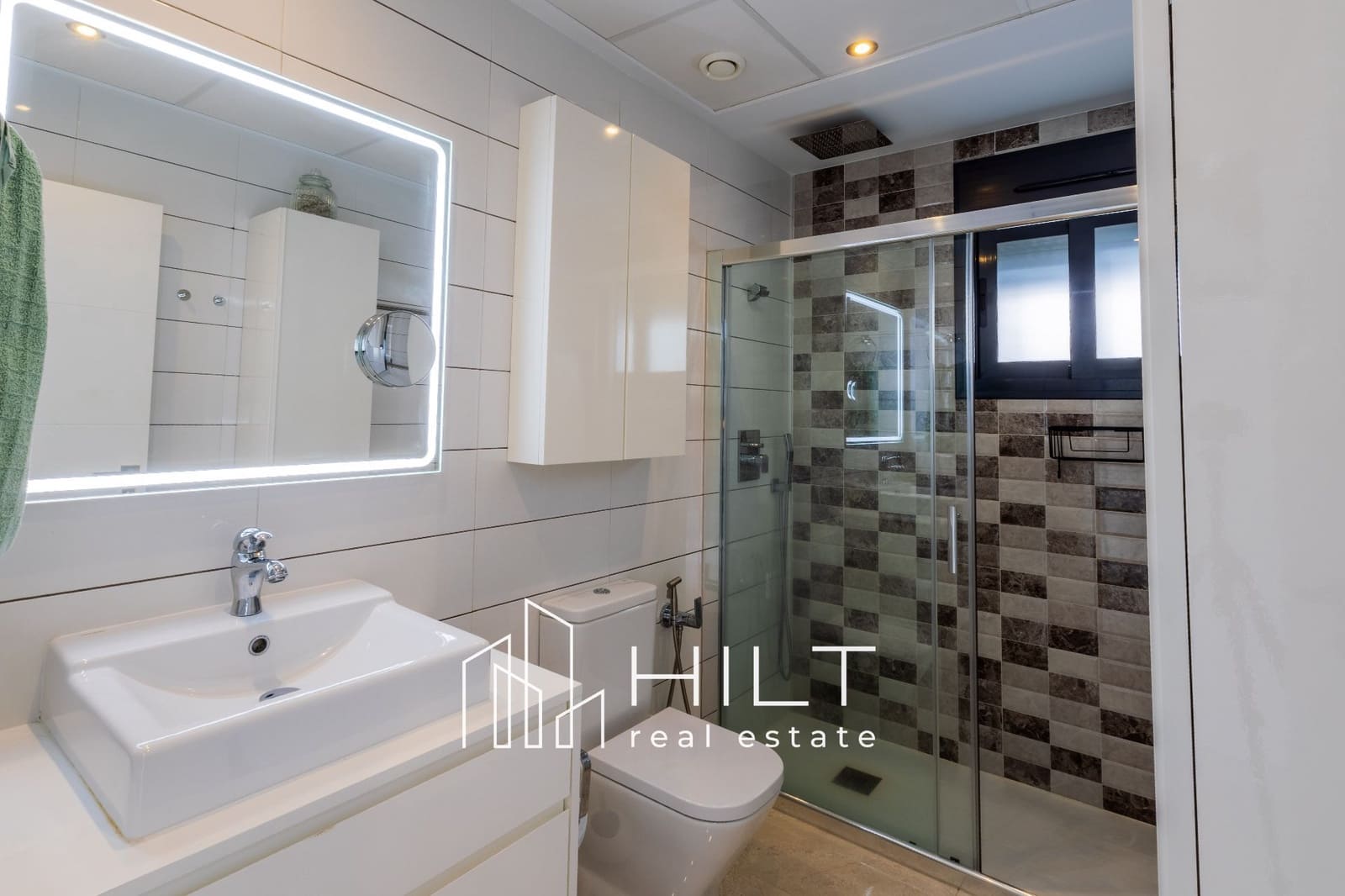 3 sovrum Villa till salu i Orihuela Costa med pool garage - 509 999 € (Ref: 9813033)