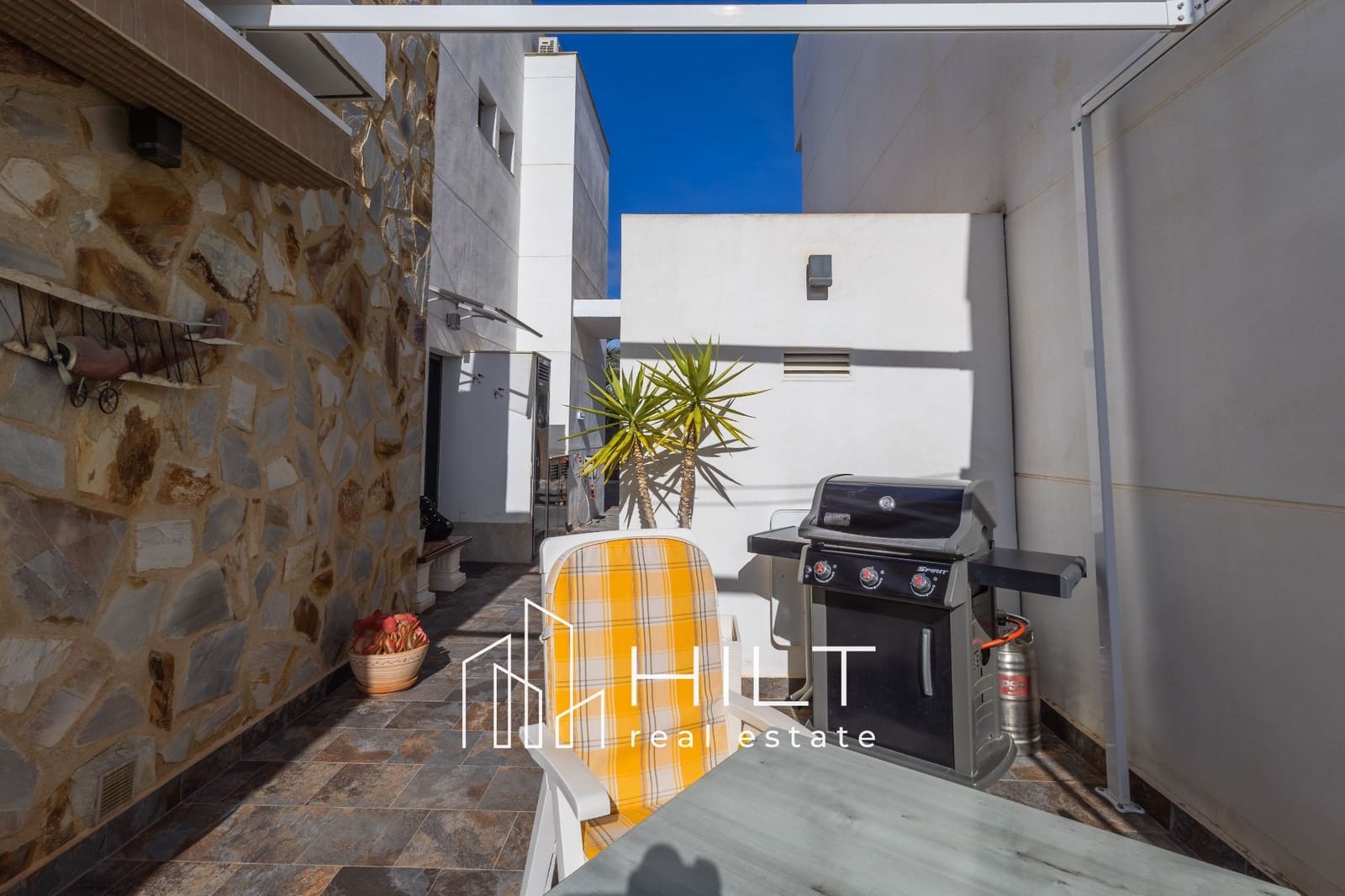 3 sovrum Villa till salu i Orihuela Costa med pool garage - 509 999 € (Ref: 9813033)