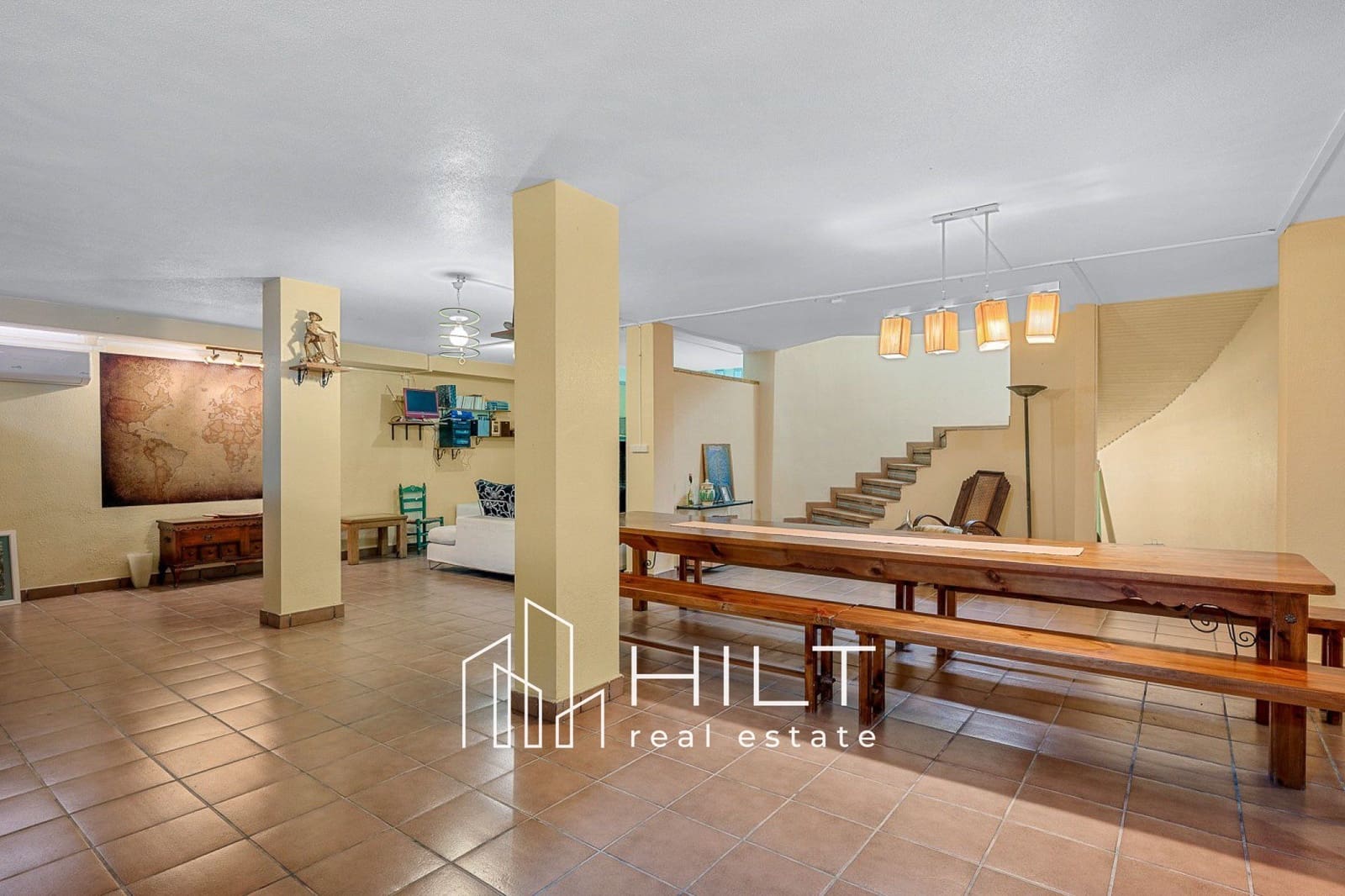 Chalet de 6 habitaciones en Torrevieja en venta con piscina garaje - 949.999 € (Ref: 9842153)