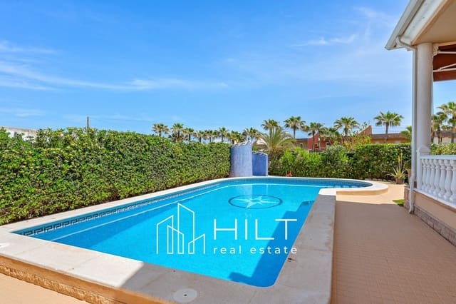 Chalet de 6 habitaciones en Torrevieja en venta con piscina garaje - 949.999 € (Ref: 9842153)
