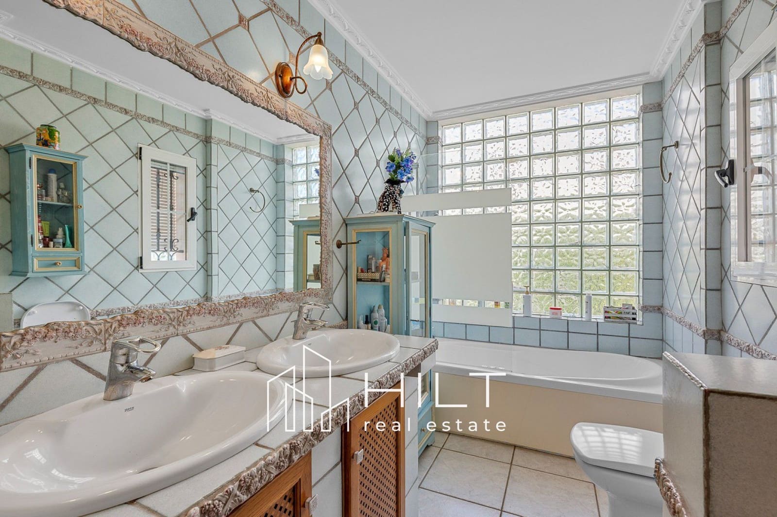 6 quarto Moradia para venda em Torrevieja com piscina garagem - 949 999 € (Ref: 9842154)