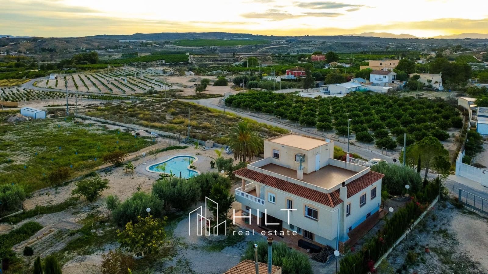 Chalet de 5 habitaciones en Fortuna en venta con piscina garaje - 419.998 € (Ref: 9906832)