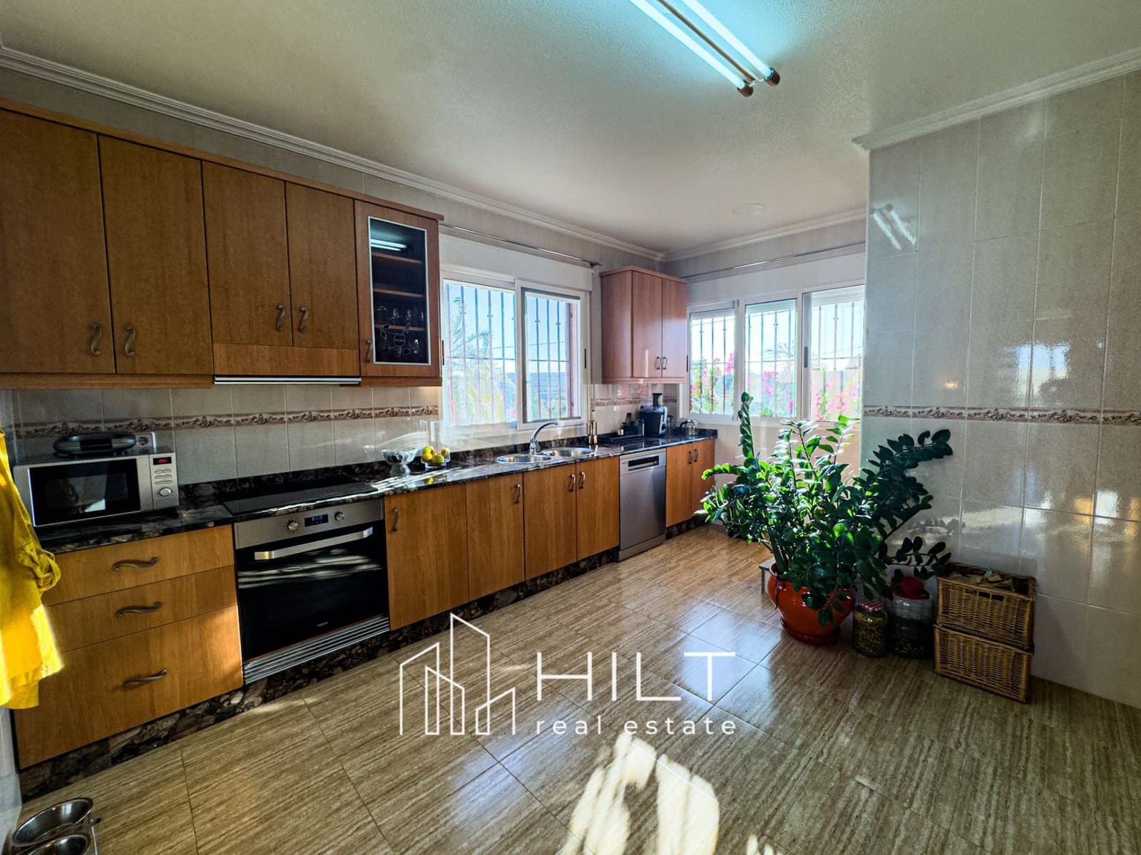 Chalet de 5 habitaciones en Fortuna en venta con piscina garaje - 419.998 € (Ref: 9906832)