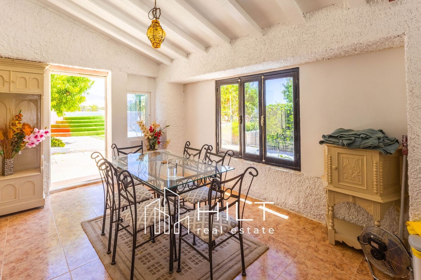 5 soverom Villa til salgs i La Solana med svømmebasseng garasje - € 274 999 (Ref: 9921708)