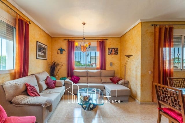 3 soverom Villa til salgs i Orihuela med svømmebasseng garasje - € 281 999 (Ref: 9921709)